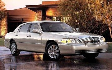 Характеристики Lincoln Town Car