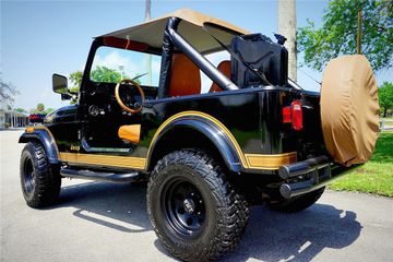 JEEP CJ-7 LAREDO, 1984