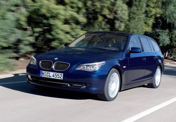 BMW 520d Touring (E61 177 PS) specs