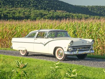 Ford Fairlane Crown Victoria, 1955