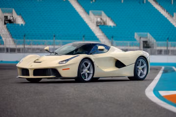 Ferrari LaFerrari VIN. ZFF76ZFA2F0212166, 2015