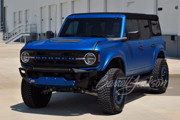 FORD BRONCO CUSTOM SUV, 2021