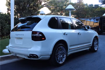 PORSCHE CAYENNE, 2010