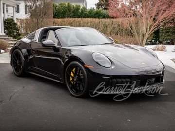PORSCHE 911 TARGA 4 GTS, 2025