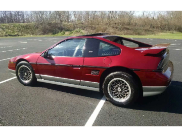 Pontiac Fiero GT, 1987