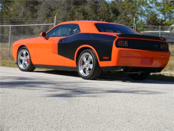 DODGE CHALLENGER SRT8 CUSTOM 2 DOOR COUPE, 2009