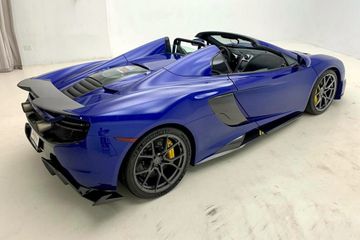 MCLAREN 650S, 2015