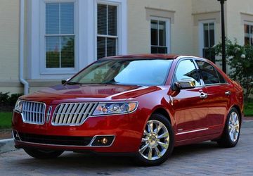 Lincoln MKZ Hybrid (Mk I) specs