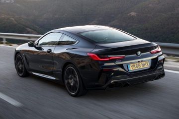BMW 840i xDrive (G15) specs