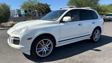 Porsche Cayenne GTS, 2008