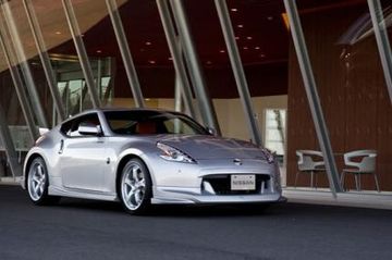 Nissan 370Z Nismo (355 PS) specs
