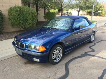 BMW 328i Convertible, 1998