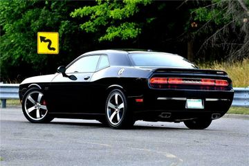 DODGE CHALLENGER SRT8 392 2 DOOR HARDTOP, 2011