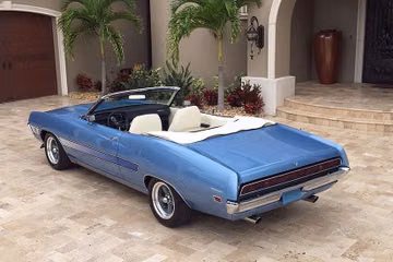 سيارة FORD TORINO GT مكشوفة، 1971