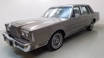 Lincoln Town Car, 1986