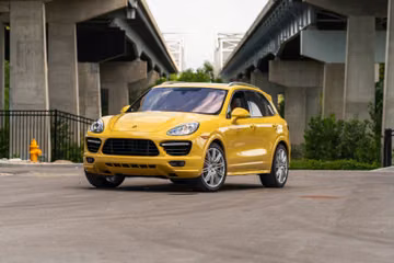 Porsche Cayenne Turbo, 2012