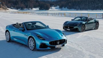 Maserati GranCabrio Modena (M189) specs