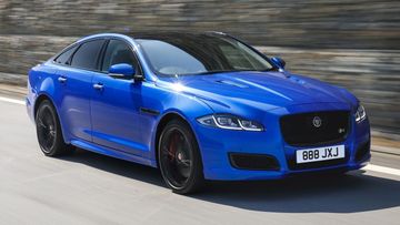 Jaguar XJR 575 (X351) specs