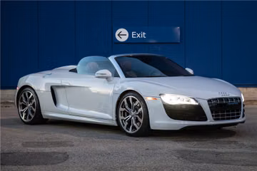 AUDI R8 SPYDER, 2011