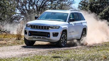 Jeep Grand Cherokee 4xe specs