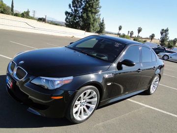 BMW M5 Sedan, 2006