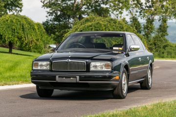 Nissan President Sovereign, 1991