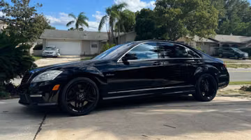 Mercedes-Benz S63 AMG Sedan, 2010