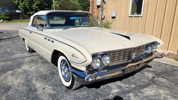 Buick LeSabre Convertible, 1961