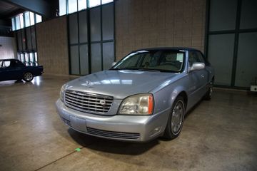 Cadillac DeVille, 2004