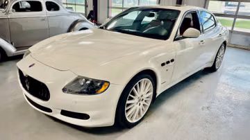 Maserati Quattroporte Sedan, 2013