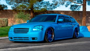 Dodge Magnum Wagon, 2005