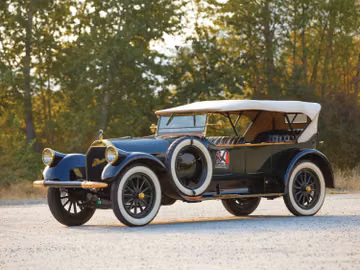 Pierce-Arrow Model 48-B-4, пятиместный туристический автомобиль с кузовом F.R. Wood and Son, 1916
