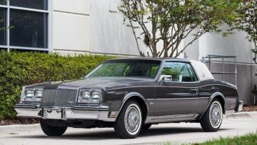Buick Riviera, 1985