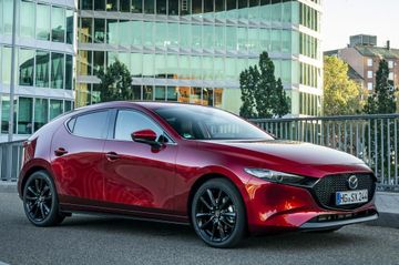 Mazda 3 SkyActiv-G 140 (BP) specs