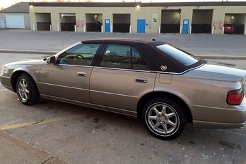 Cadillac Seville, 2004