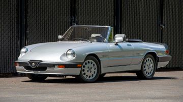 Alfa Romeo Quadrifoglio Spider, 1986