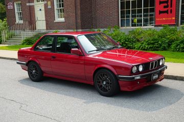 415 - BMW 325is Sedan, 1987