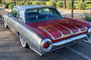 FORD THUNDERBIRD CUSTOM COUPE, 1961