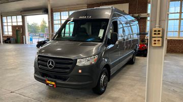 Mercedes-Benz Sprinter 4500 Custom Mobile Kitchen, 2022