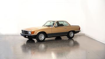 Mercedes-Benz 500 SL with Hardtop, 1984