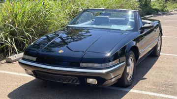 Buick Reatta Convertible, 1990