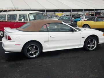Ford Mustang GT, 1998
