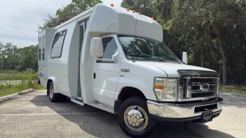 Автобус Ford E350, 2011 года