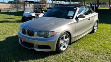 BMW 135i Convertible, 2009