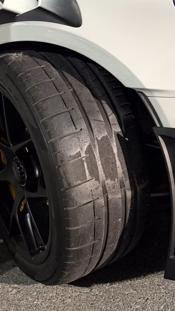 Strange Brake Failure on a Nearly New Porsche GT3 RS at Dubai Autodrome