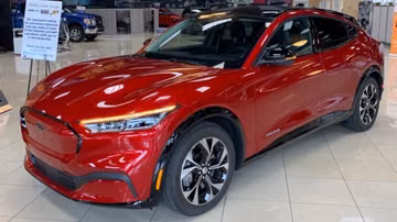 Ford Mustang Mach-E Premium, 2021