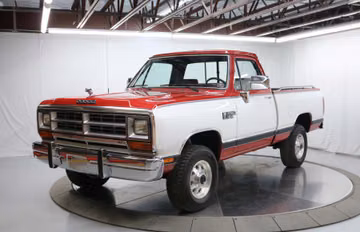 Dodge Ram W150 Pickup, 1990