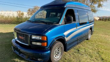 GMC Conversion Van, 2000