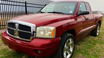 Dodge Dakota SLT Pickup, 2006