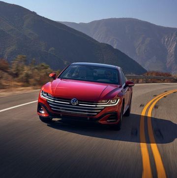 VW Arteon 2.0 TSI 4Motion (272 PS) specs